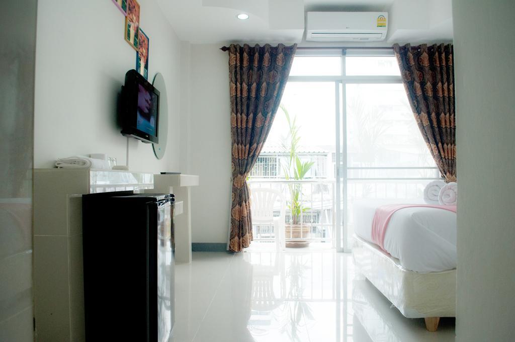 Sabai Sabai House Pattaya Motel Szoba fotó